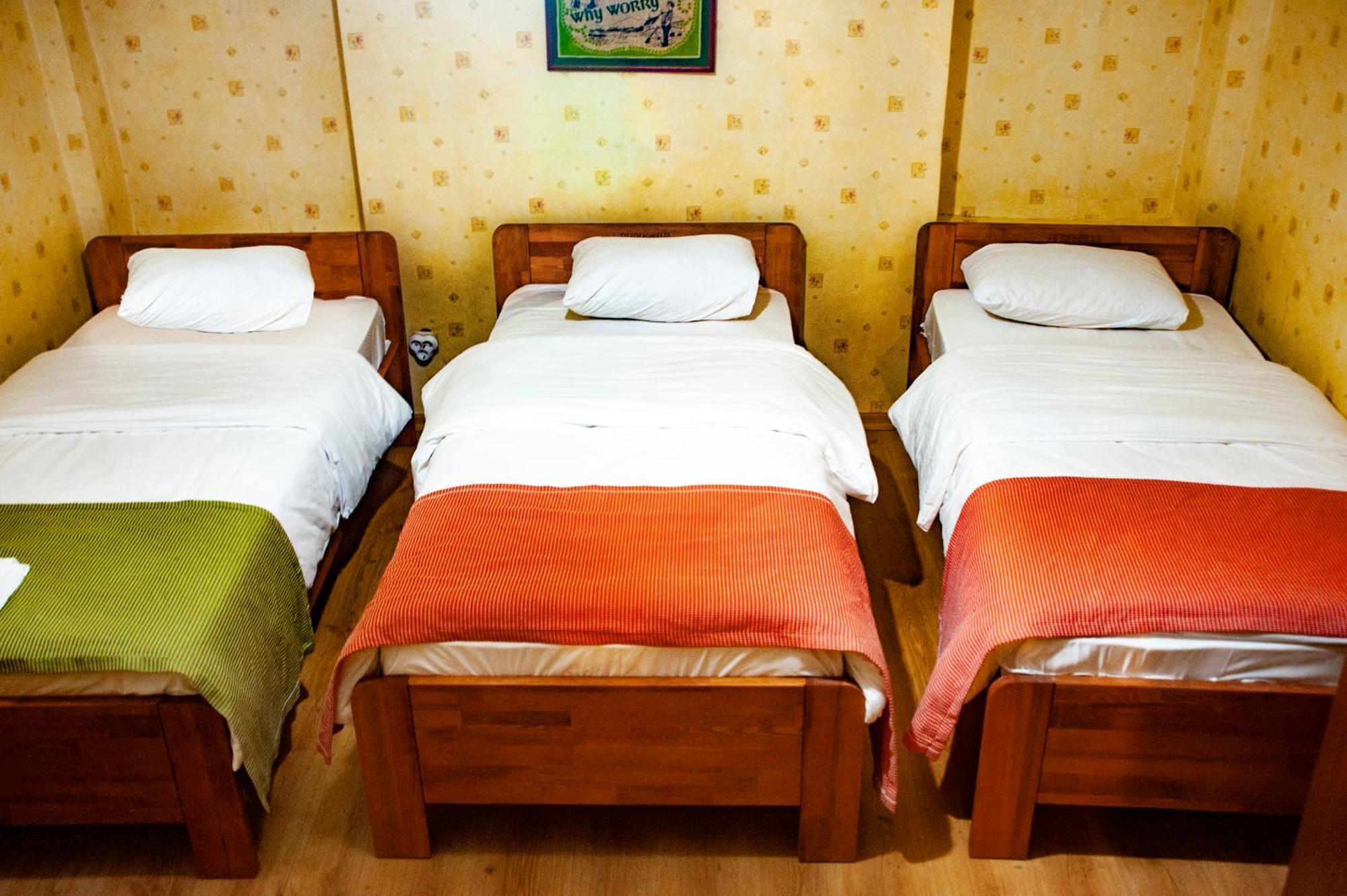 Istanbul Irish Hotel Esterno foto