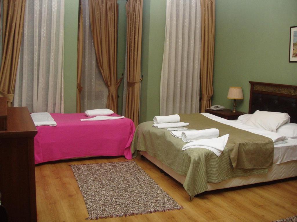 Istanbul Irish Hotel Esterno foto