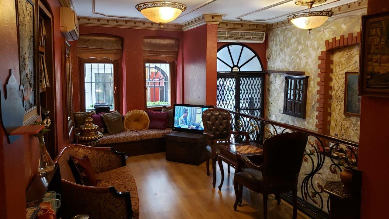 Istanbul Irish Hotel Esterno foto